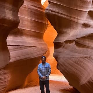 Upper Antelope Canyon Admission Ticket (Tse Bighanilini)