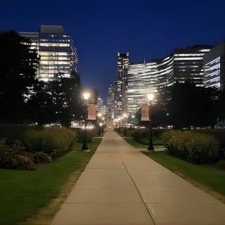 Haunt Hunt Walking Tour in Toronto