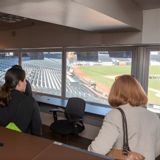 Behind-the-Scenes Ballpark Tour of Oracle Park