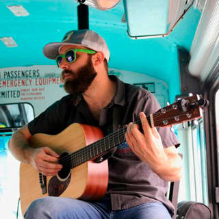 The Brew Bus: Austin Brewery Tour with Live Band