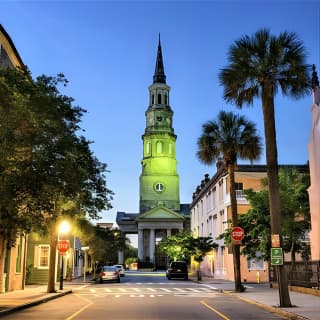 Haunted Evening Horse and Carriage Tour of Charleston