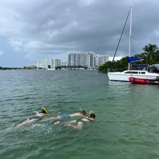 Fun For Everyone: Private Boat tour Adventure in Miami! Celeb Homes, Dolphins & Snorkeling Fun