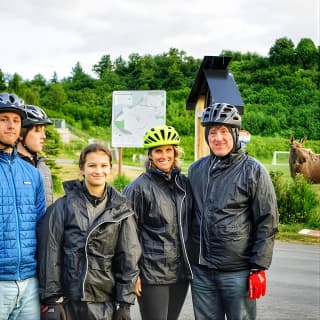 Tony Knowles Coastal Trail Scenic Bike Tour