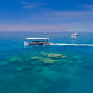 Michaelmas Cay Great Barrier Reef Sailing Cruise from Cairns