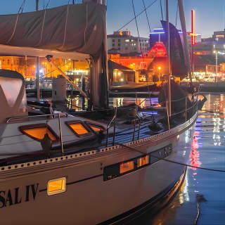 Hobart Sailing Experience