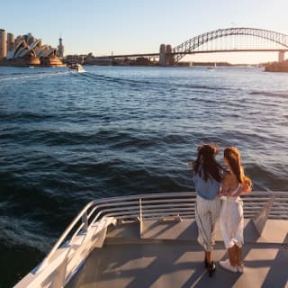 Sydney Harbour: 60 or 90-Minute Sightseeing Cruise