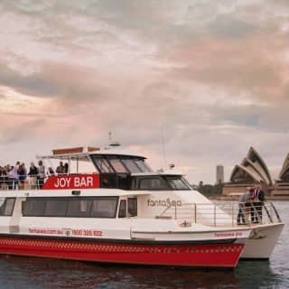 Sydney Harbour: 60 or 90-Minute Sightseeing Cruise
