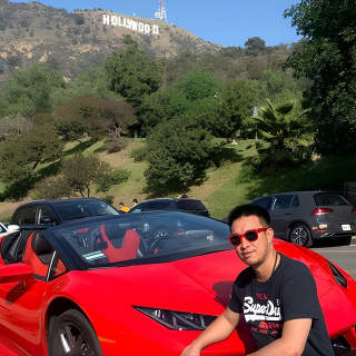 30 Minute Lamborghini Huracan Spyder Driving Tour in Hollywood