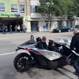 2 Hours Rental in a Amazing Polaris Slingshot 