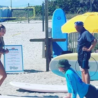 One Hour Surf Lesson with Experienced Instructor