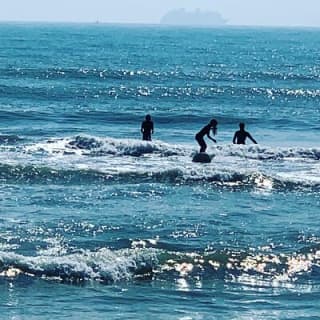 One Hour Surf Lesson with Experienced Instructor