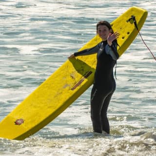 One Hour Surf Lesson with Experienced Instructor