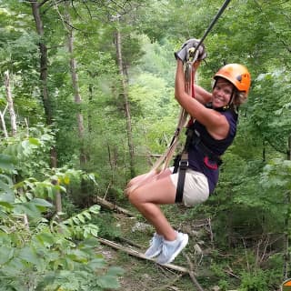 Fully Guided Zipline Canopy Tour through Kentucky River Palisades 