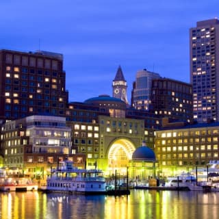 Boston Premier Dinner Cruise