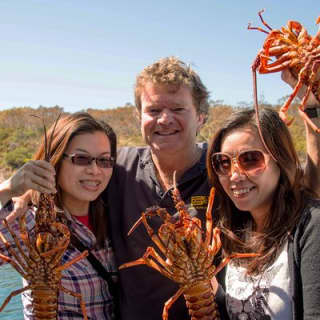 Tasmanian Seafood Gourmet Full-Day Cruise Including Lunch