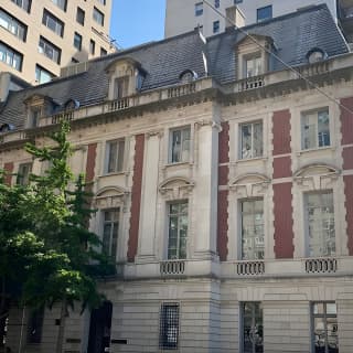 Gilded Age Mansions Tour in New York