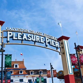 Galveston Island Historic Pleasure Pier: All Day Ride Pass