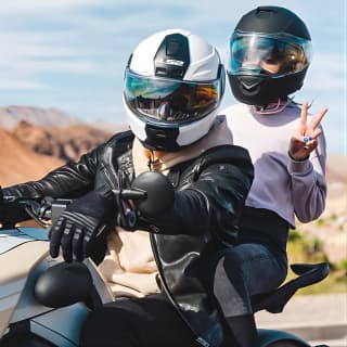 Couples Private Guided Red Rock Tour On A CanAm Trike