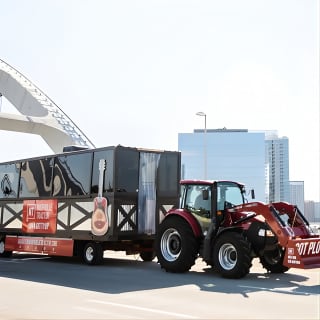 Private Downtown Nashville Party Tractor Tour 21+ Only!