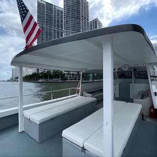 Up to 34Pax Yacht Party Rental & Boat Party in Miami Beach All In