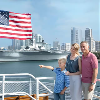 Best of the Bay 90-Minute Harbor Tour in San Diego