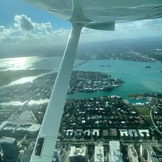 Eagles Air Tour: Private 45 Minute Plane Tour of Miami