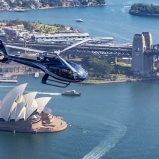 Sydney Helicopter Tour: 30-Minute Grand Scenic Flight