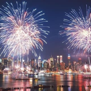 Pier 15 4th of July Buffet Dinner Cruise