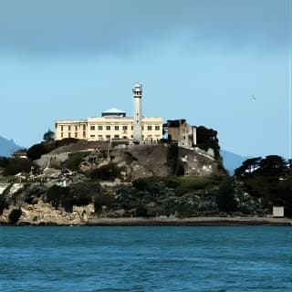 Go Inside Alcatraz Including Fisherman's Wharf Lunch Credit 