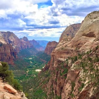 From Las Vegas: Bryce Canyon & Zion National Parks Day Tour with Lunch