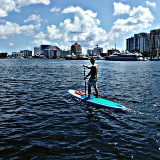 1 Hour Stand Up Paddle Board Lesson for Beginners with 1 on 1 Instructor Guide