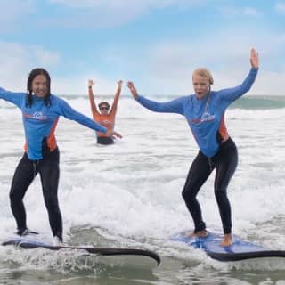 2-Hour Surf Lesson on the Gold Coasts locals Favourite beach (12 years and up) 