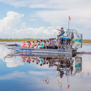 Everglades Admission Ticket with Airboat Ride and Wildlife Show
