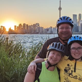 Toronto Islands: Morning or Twilight Bike Tour