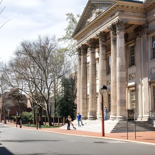 Explore Philadelphia: Founding Fathers Walking Tour