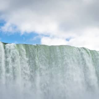 Niagara Falls Day Tour from Toronto + Hornblower Cruise & Niagara-on-the-Lake