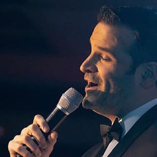 Frankly Frank: Sinatra Tribute Show in Las Vegas