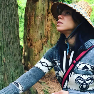 Talking Trees: Stanley Park Indigenous Walking Tour Led by a First Nations Guide