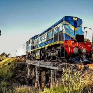 The Q Train - First Class For 2 - Lunch (Departing Drysdale)