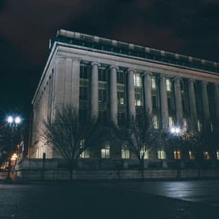 DC Ghost Tour: The Haunted Side of The Capitol
