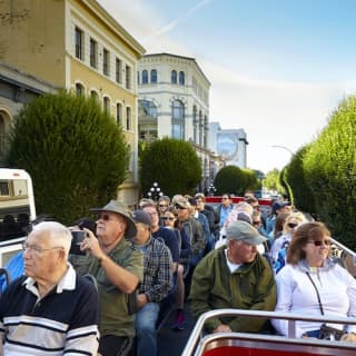 Victoria Half-Day Hop-on Hop-off Sightseeing Tour