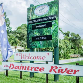 1-Hour Daintree River wildlife cruise