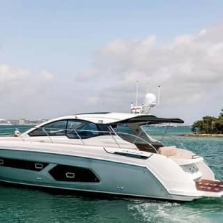 43' Azimut Yacht Charter Private Cruise with Captain & Stew