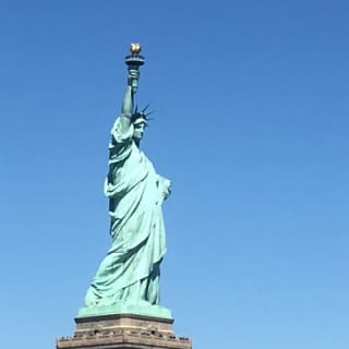 Statue of Liberty and Ellis Island 60 Minute sightseeing Cruise