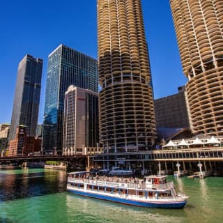 Chicago: Architecture River Cruise from Navy Pier