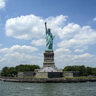Statue of Liberty and Ellis Island 60 Minute sightseeing Cruise