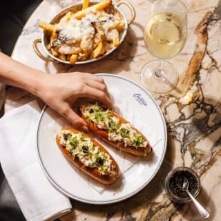 Lobster Brunch & Bottomless Bubbles