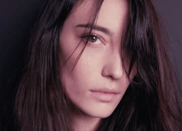Code 152 en Fabrik con Amelie Lens 3