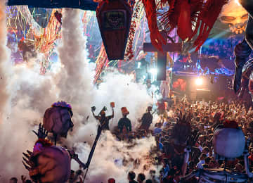 ElRow Halloween en Fabrik 3