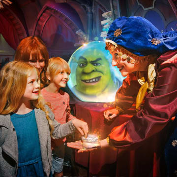 The London Dungeon + London Eye + Madame Tussauds + SEA LIFE + Shrek’s Adventure! 3